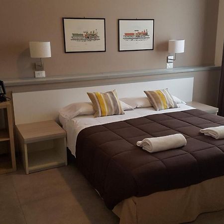 Hotel Arianna Ιζέο Εξωτερικό φωτογραφία